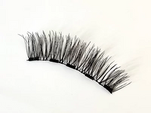 Load image into Gallery viewer, ‘Effortlessly A Queen’ - LashingOut ATTRACTIONS + Eyeliner
