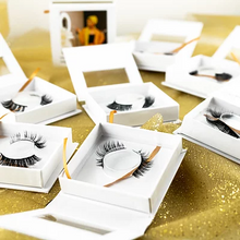 Load image into Gallery viewer, #Rayed - LashingOut LASH OUTS
